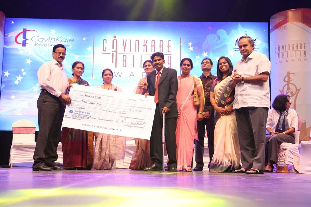 The_CavinKare_Ability_Awards_for_Eminence_Mahesh_Kinth-_Madhya_Pradesh